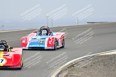 media/Jan-26-2025-CalClub SCCA (Sun) [[cfcea7df88]]/Group 6/Race/